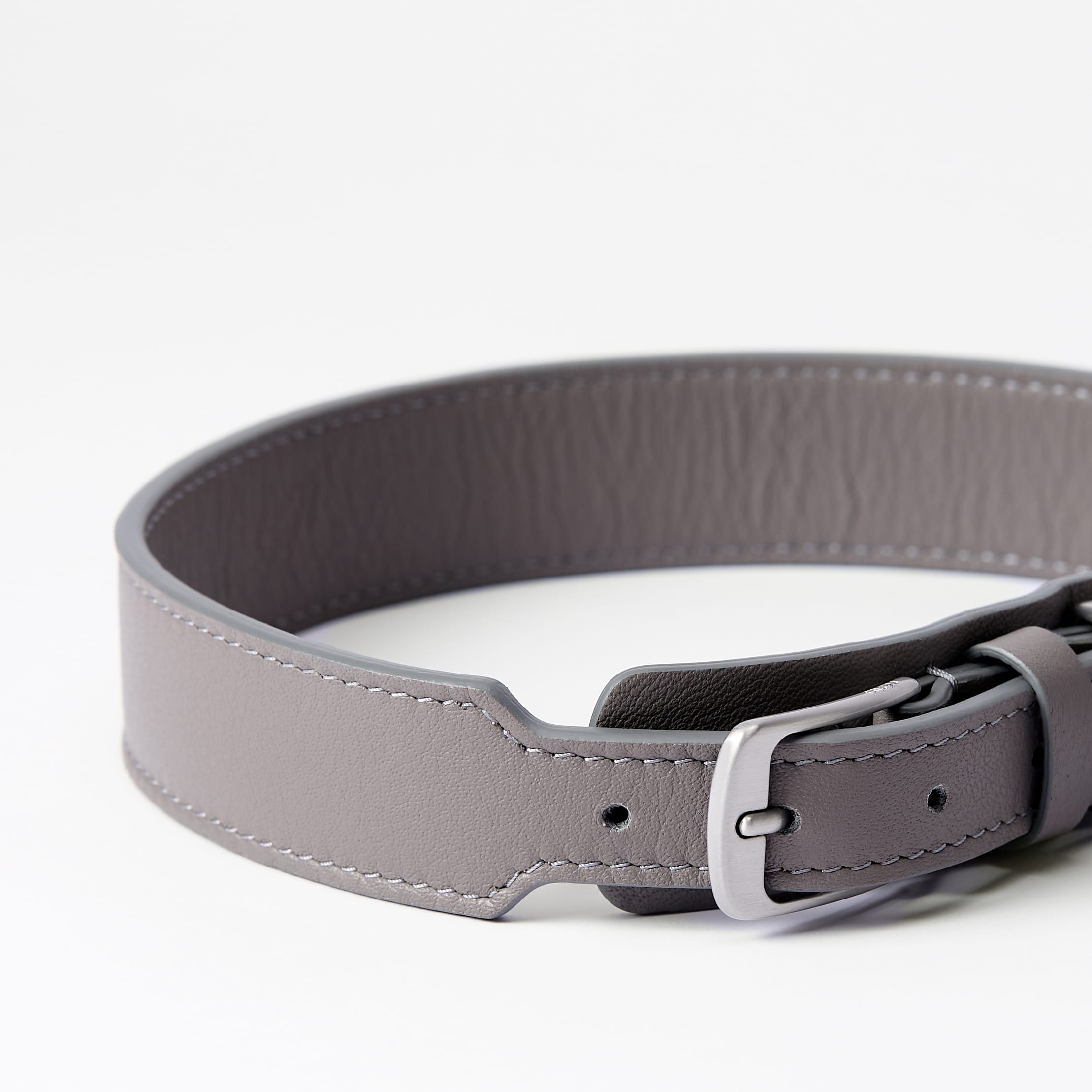 ОШЕЙНИК ШИРОКИЙ LEATHER
